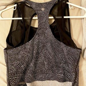 Lululemon break free tank! Worn once! Cropped